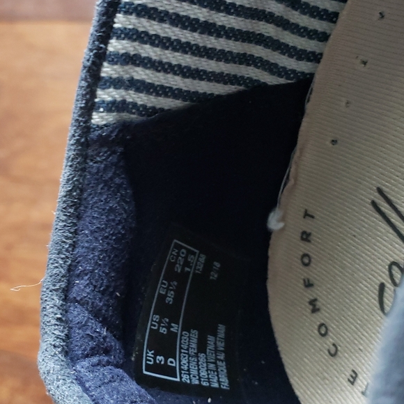 Clarks | Marine Pearl Casual Slip Ons - Picture 6 of 6